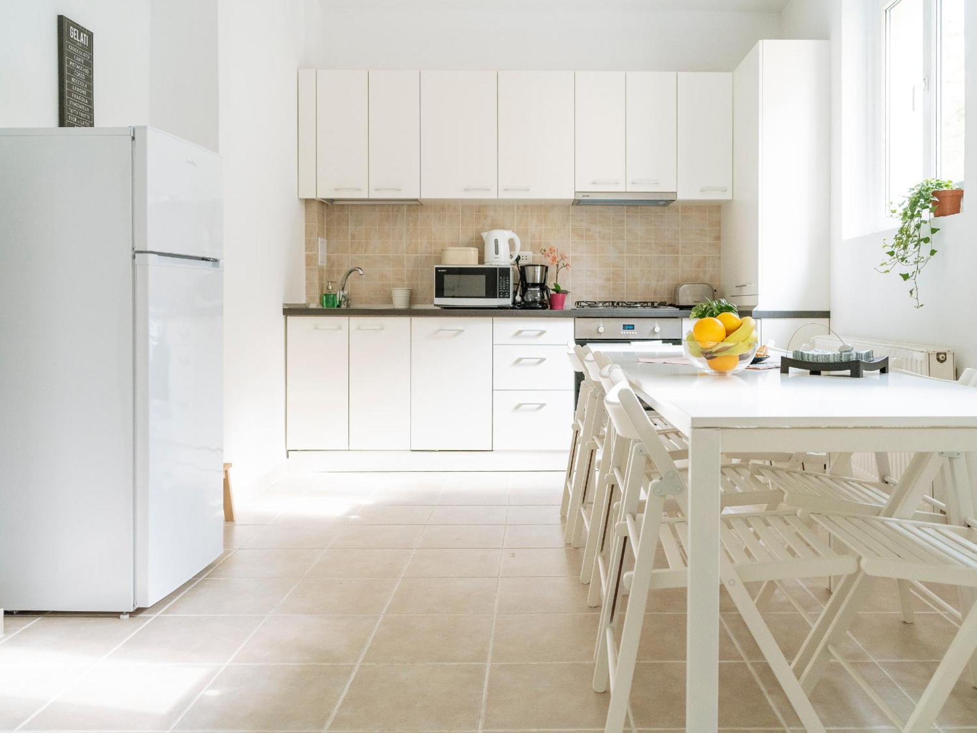 公寓 Spacious & Quiet - Center - 2br